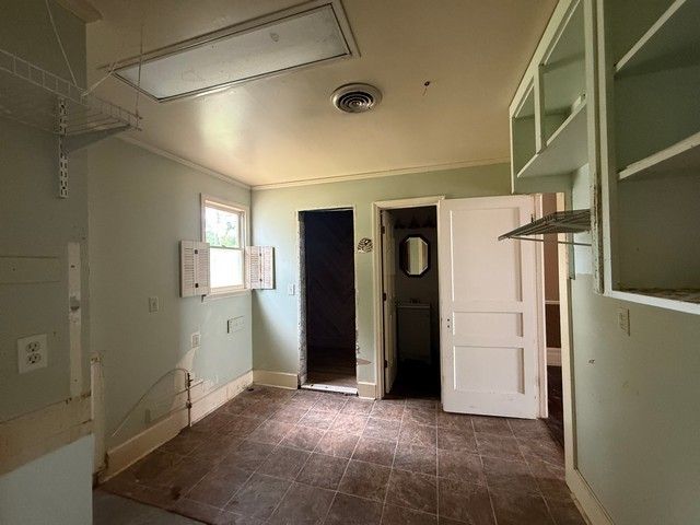 401 Cumberland St, E, Cowan, TN 37318