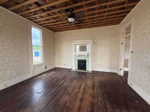 401 Cumberland St, E, Cowan, TN 37318