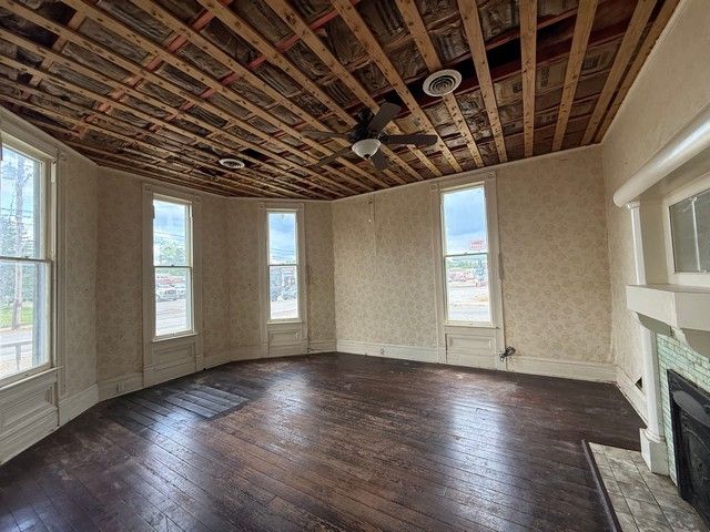 401 Cumberland St, E, Cowan, TN 37318