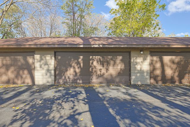 2366 South Street D, Elgin, IL 60123