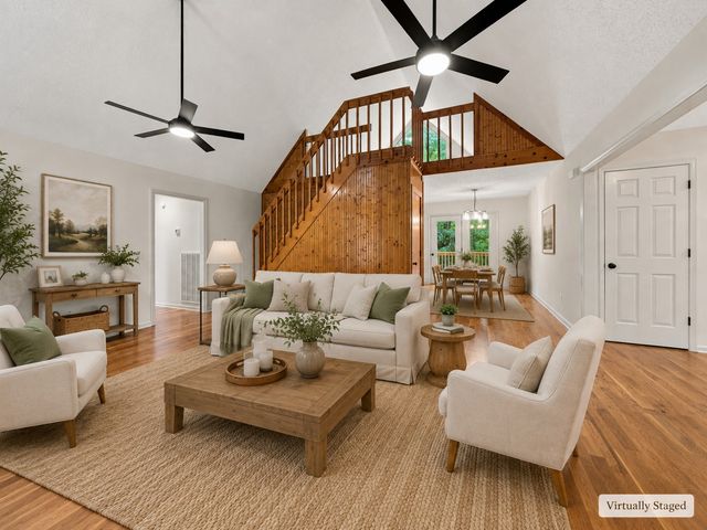 357 Twin Oaks Dr, Kingston Springs, TN 37082