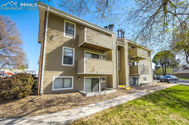 10150 Virginia Avenue 19-208, Denver, CO 80247