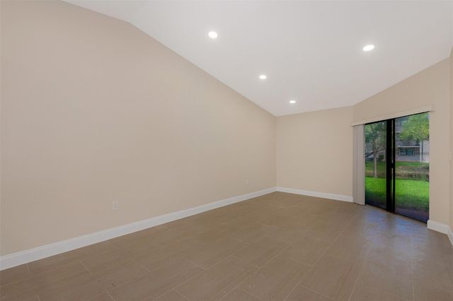 9951 Nob Hill Place 9951, Sunrise, FL 33351