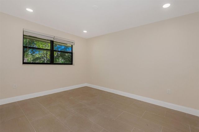 9951 Nob Hill Place 9951, Sunrise, FL 33351