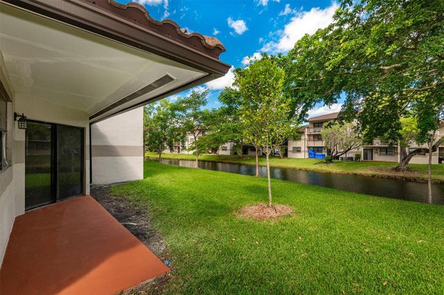 9951 Nob Hill Place 9951, Sunrise, FL 33351