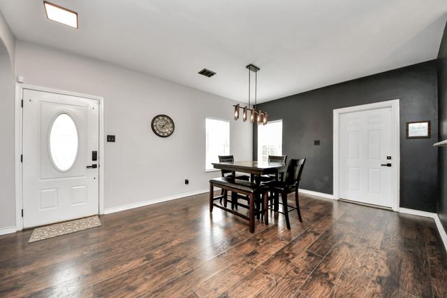 1603 Dove Run, Brookshire, TX 77423