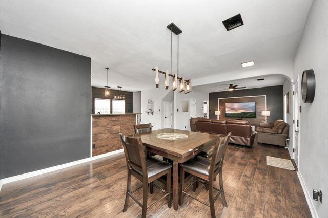 1603 Dove Run, Brookshire, TX 77423