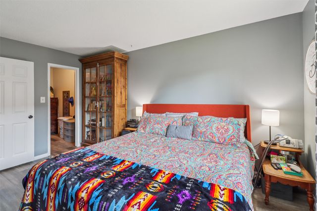 926 E 15th Street N, Newton, IA 50208