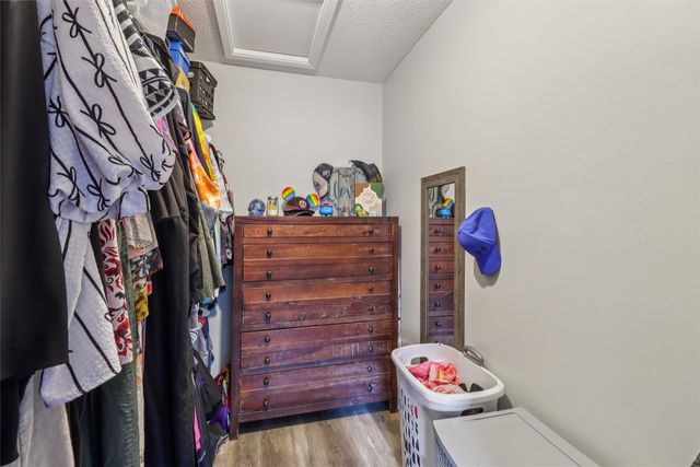 926 E 15th Street N, Newton, IA 50208