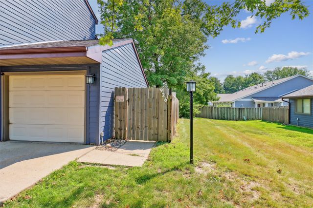 926 E 15th Street N, Newton, IA 50208