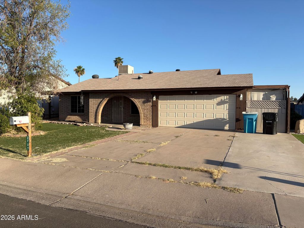 3737 W MICHIGAN Avenue, Glendale, AZ 85308