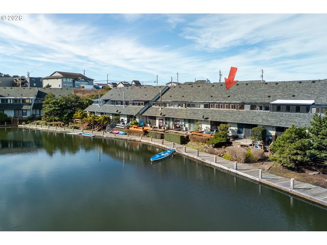 180 Se HIGHWAY 101 7, Lincoln City, OR 97367
