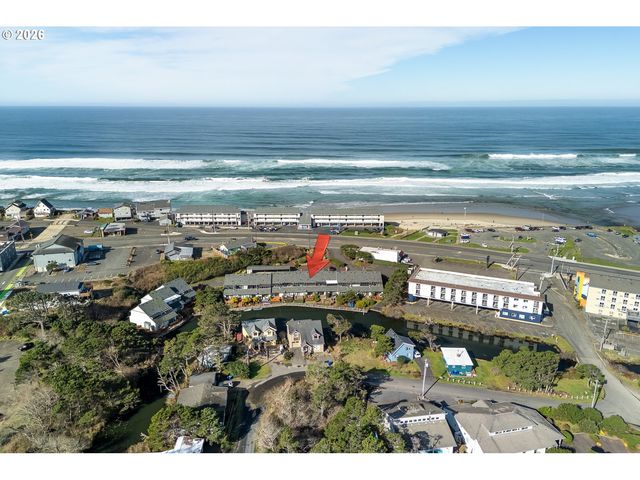 180 Se HIGHWAY 101 7, Lincoln City, OR 97367