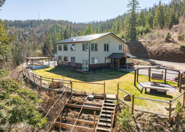 12251 W Blessing Hill RD, Post Falls, ID 83854