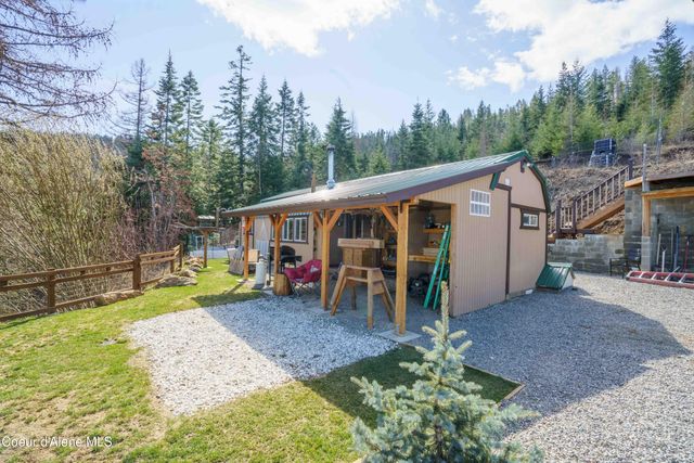 12251 W Blessing Hill RD, Post Falls, ID 83854