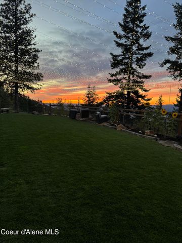 12251 W Blessing Hill RD, Post Falls, ID 83854