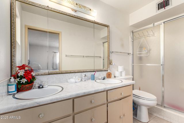 5921 E BOSTON Street, Mesa, AZ 85205