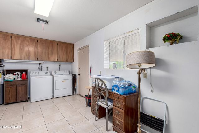 5921 E BOSTON Street, Mesa, AZ 85205