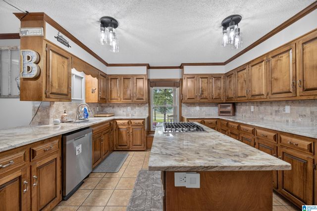 574 TALLADEGA CREEK ROAD, Talladega, AL 35160