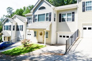 302 Pointe Circle, Dahlonega, GA 30533