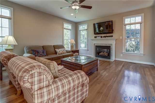 4616 Cobblestone Landing Ter, Glen Allen, VA 23059