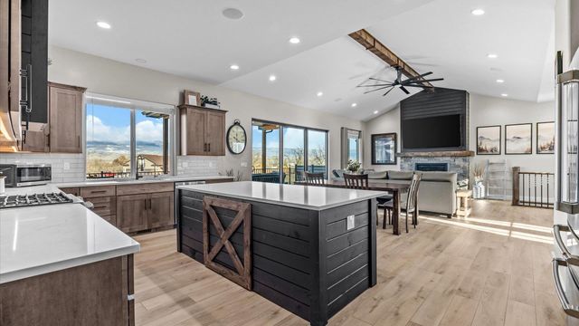 1774 Trappers Court, Delta, CO 81416