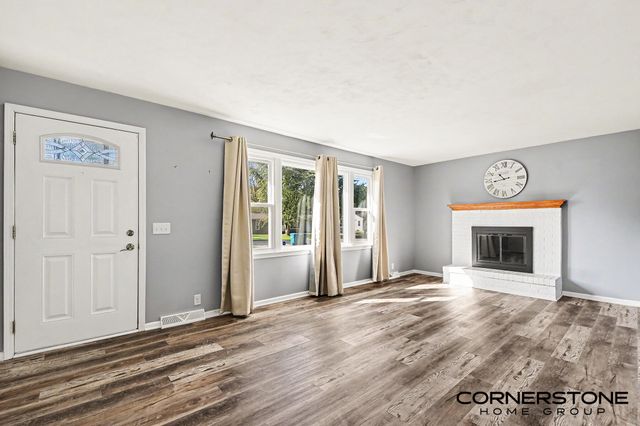 405 Hill Lake Avenue, Wayland Twp, MI 49348