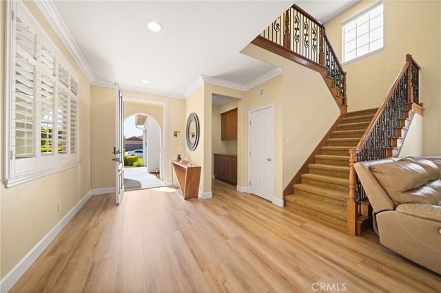 16352 Sierra Heights, Riverside, CA 92503