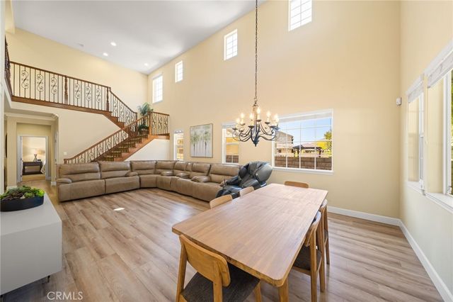 16352 Sierra Heights, Riverside, CA 92503