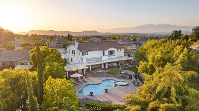 16352 Sierra Heights, Riverside, CA 92503