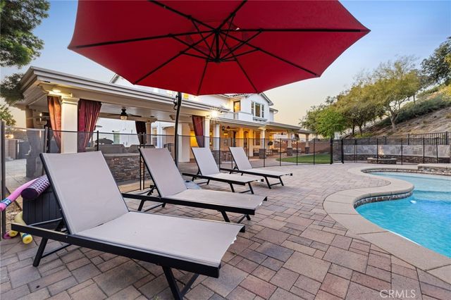 16352 Sierra Heights, Riverside, CA 92503