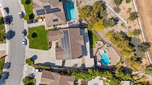 16352 Sierra Heights, Riverside, CA 92503
