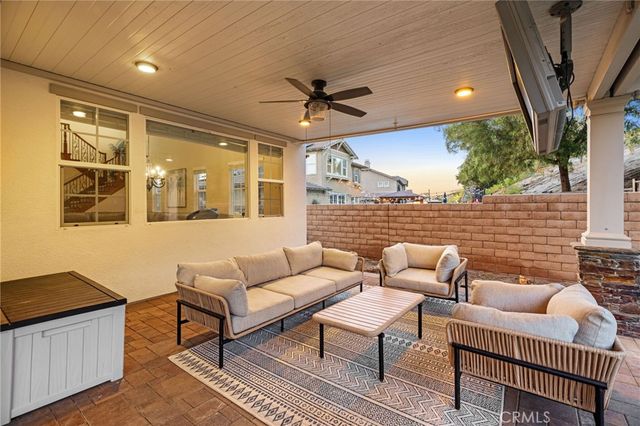 16352 Sierra Heights, Riverside, CA 92503