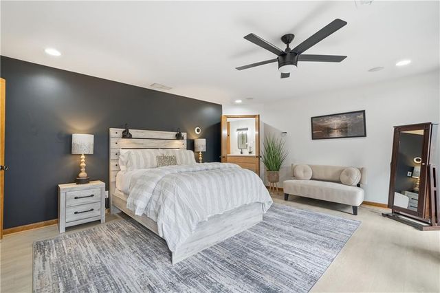 4256 Loch Highland NE Parkway, Roswell, GA 30075