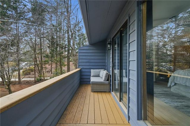 4256 Loch Highland NE Parkway, Roswell, GA 30075