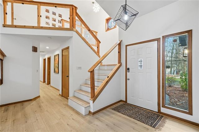 4256 Loch Highland NE Parkway, Roswell, GA 30075