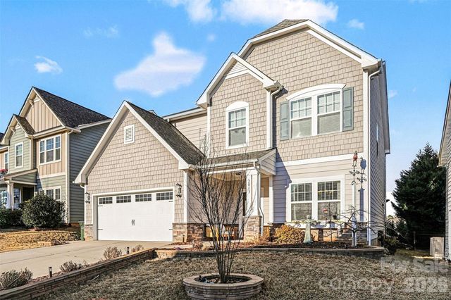 2013 Fuschia Court, Tega Cay, SC 29708