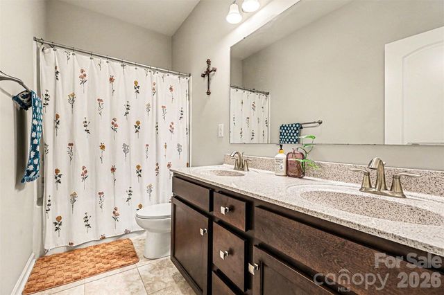 2013 Fuschia Court, Tega Cay, SC 29708