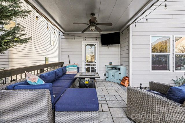 2013 Fuschia Court, Tega Cay, SC 29708