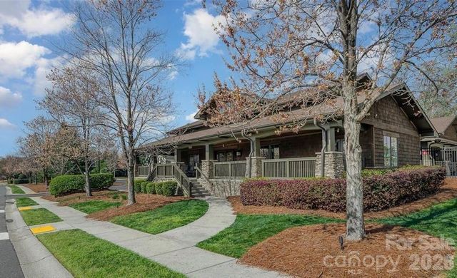 2013 Fuschia Court, Tega Cay, SC 29708