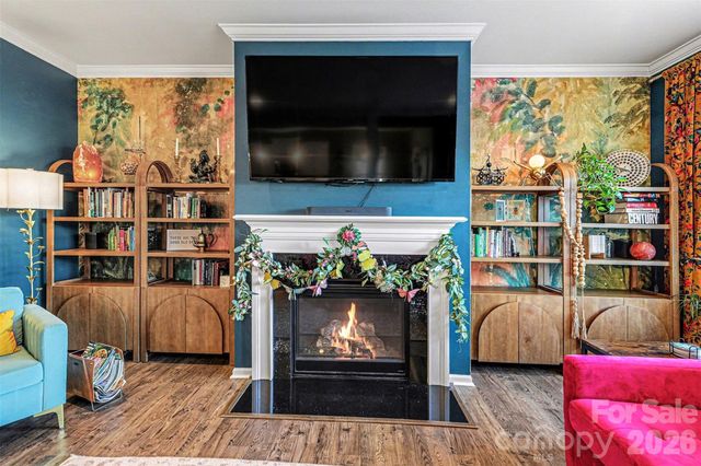 2013 Fuschia Court, Tega Cay, SC 29708