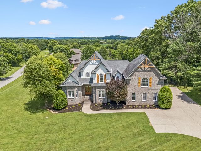 3061 Trotters Ln, Franklin, TN 37067