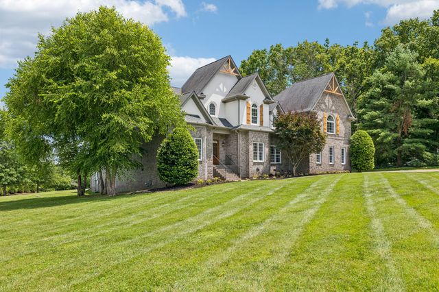 3061 Trotters Ln, Franklin, TN 37067