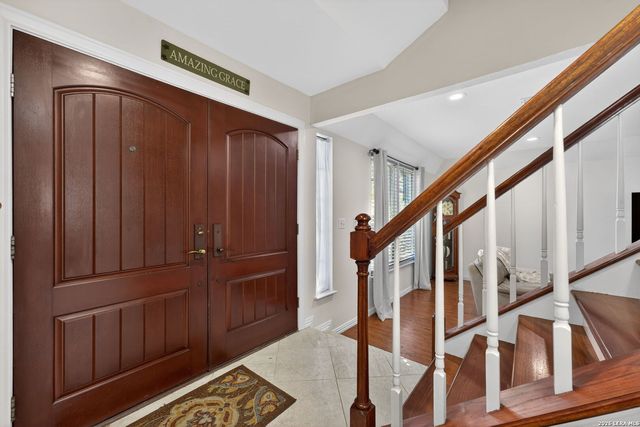 9319 Jorwoods, San Antonio, TX 78250