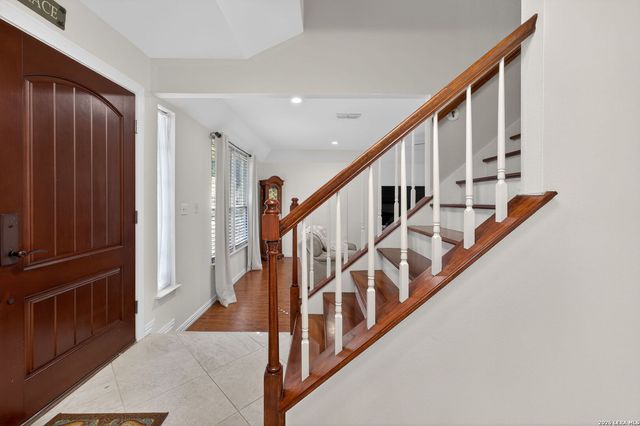 9319 Jorwoods, San Antonio, TX 78250