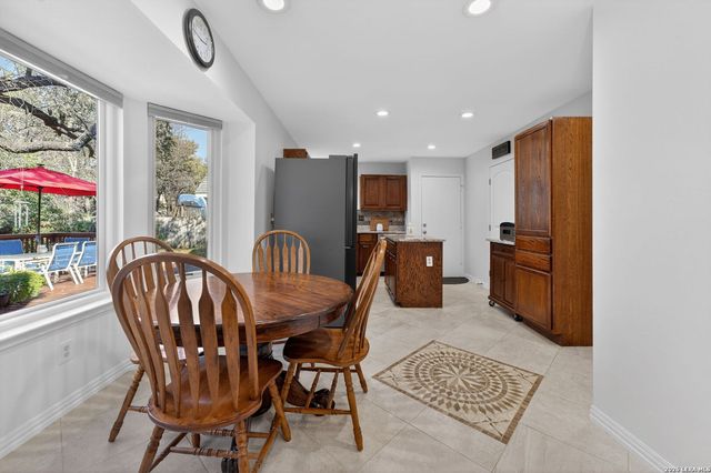 9319 Jorwoods, San Antonio, TX 78250