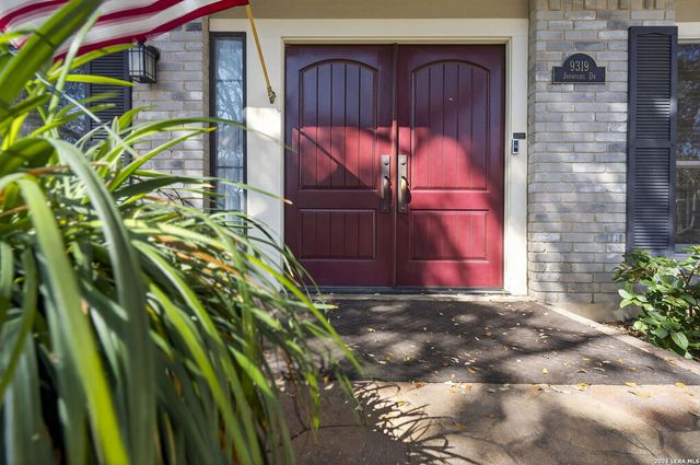 9319 Jorwoods, San Antonio, TX 78250