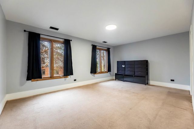9840 Terrace Drive E2, Palos Park, IL 60464