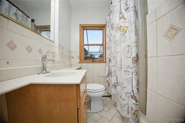 3520 Chapin Avenue, Niagara Falls, NY 14301