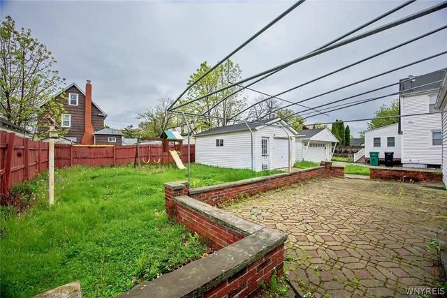 3520 Chapin Avenue, Niagara Falls, NY 14301